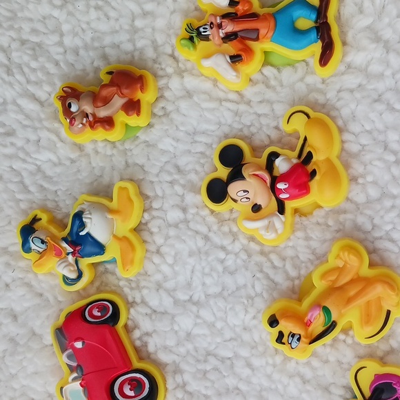 VINTAGE DISNEY MAGNETS - Picture 3 of 4